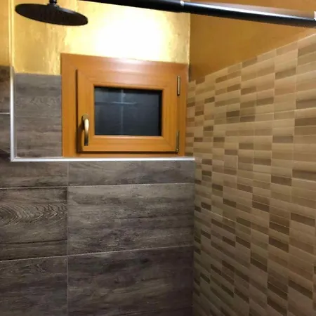 Casa Gugjet Cuore Carnico - Tamai -giardino - Senza Scale - Parcheggio Privato - 4 Zampe Gratis *