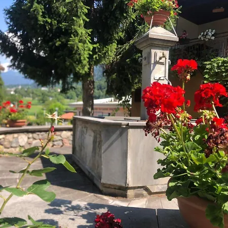 Casa Gugjet Cuore Carnico - Tamai -giardino - Senza Scale - Parcheggio Privato - 4 Zampe Gratis Apartman